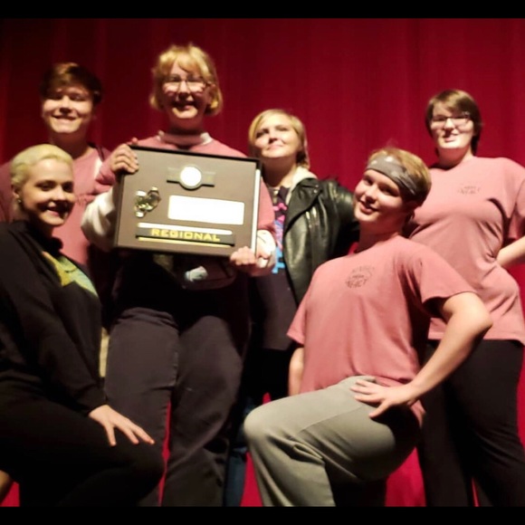 Meet your Posher, Hannah - Picture 6 of 7